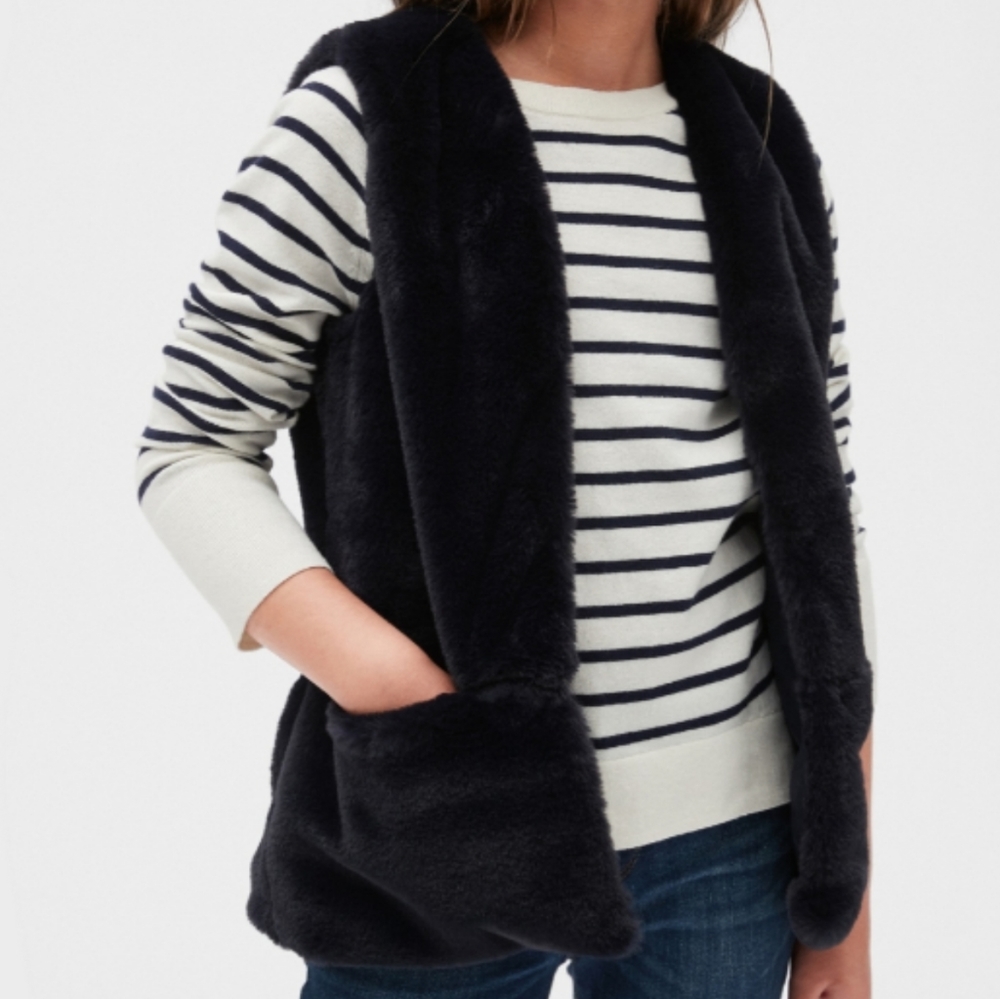 NWT $58 GAP KIDS NAVY FAUX-FUR VEST